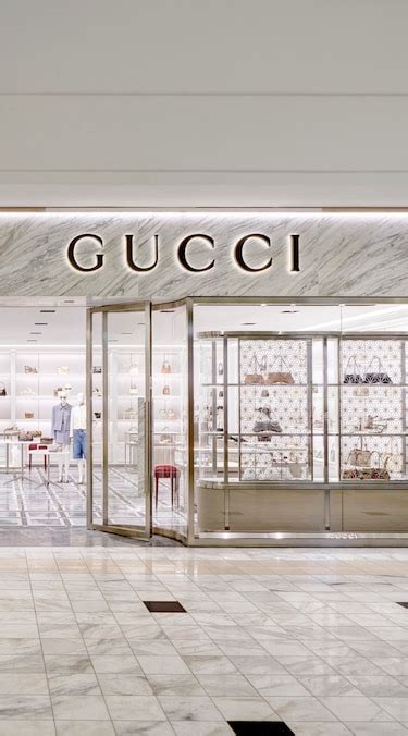 gucci store atlanta lenox mall.